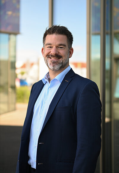 Dr. Stefan Meyer